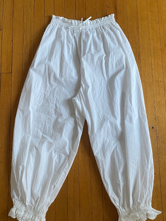 Selkie Pants - Selkie Cotton white Bloomers - Never worn !!